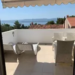 Guest house Kos Bol