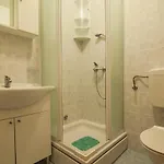 Guest house Kos Bol