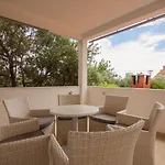 Guest house Kos Bol