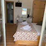 Kos Guest house Bol