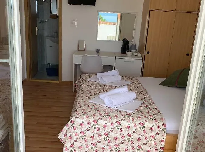Kos Konukevi Bol
